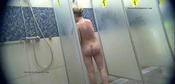  Spycam in real female public shower rooms